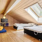 Tvaervaenget Holiday home *