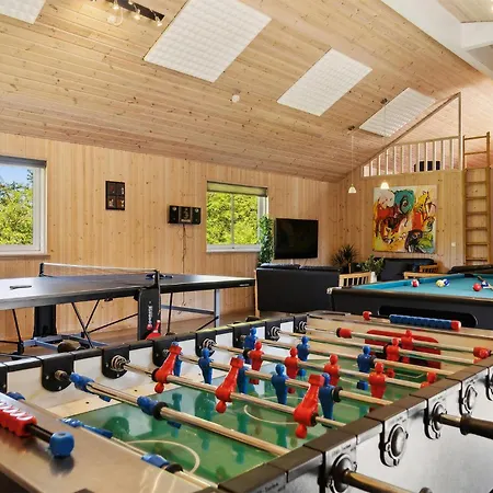Awesome Home In Blavand With Sauna Дом отдыха