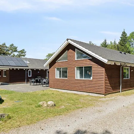 Awesome Home In Blavand With Sauna Дом отдыха